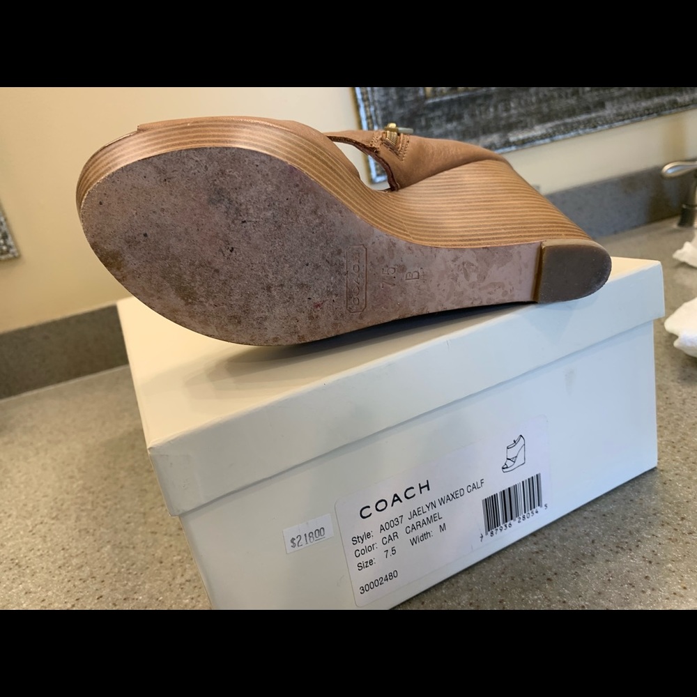 Sandals - Picture 5 of 5